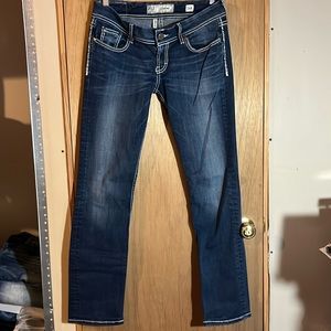 Women’s BKE Sabrina Straight 28R preowned very good cond. jeans